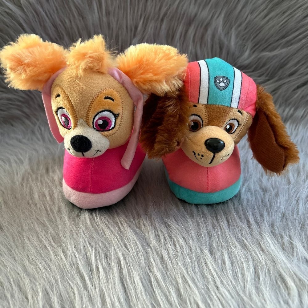 Paw Patrol Plush Slippers Toddler Girls Size 5-6 Pink Slip On Lightweight Shoes